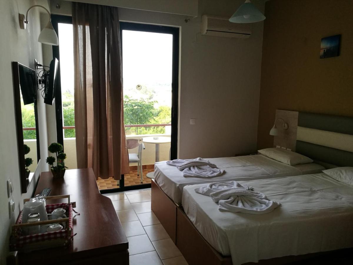 Golden Days Hotel อาฟานโท ภายนอก รูปภาพ